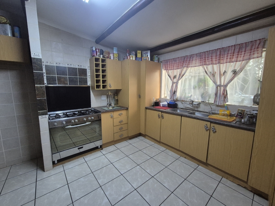 4 Bedroom Property for Sale in Wolmaransstad North West